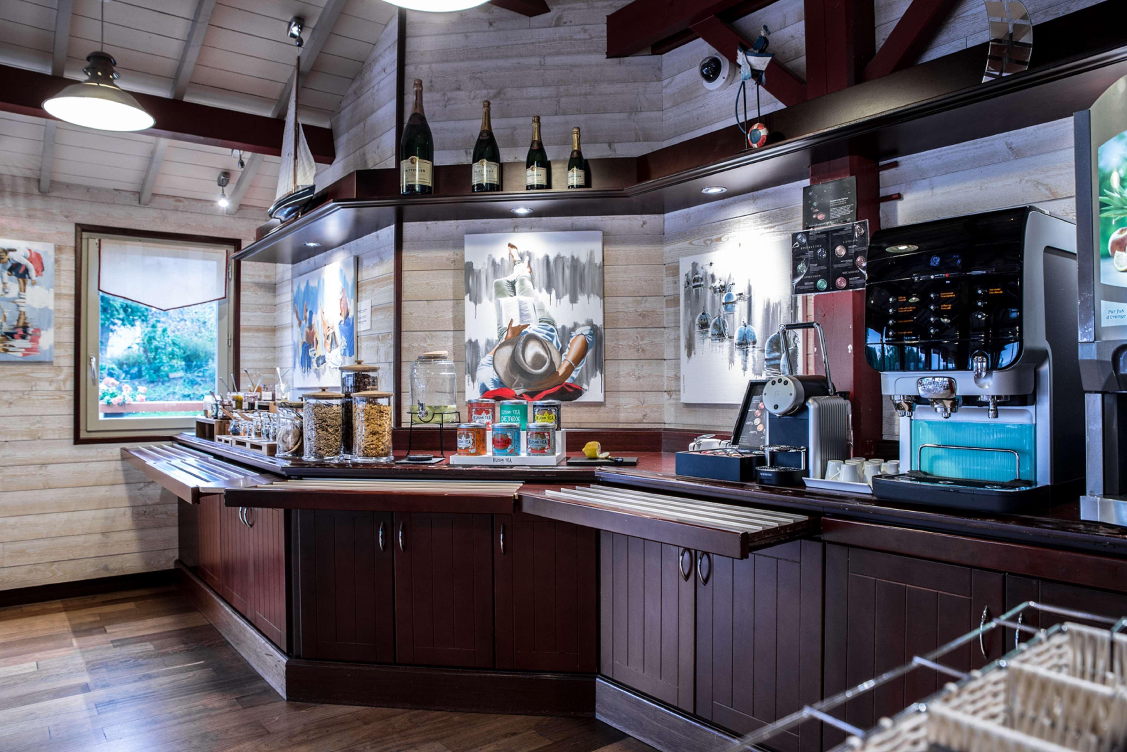 Kyriad Saint-Malo Dinard Ла-Ришарде Экстерьер фото